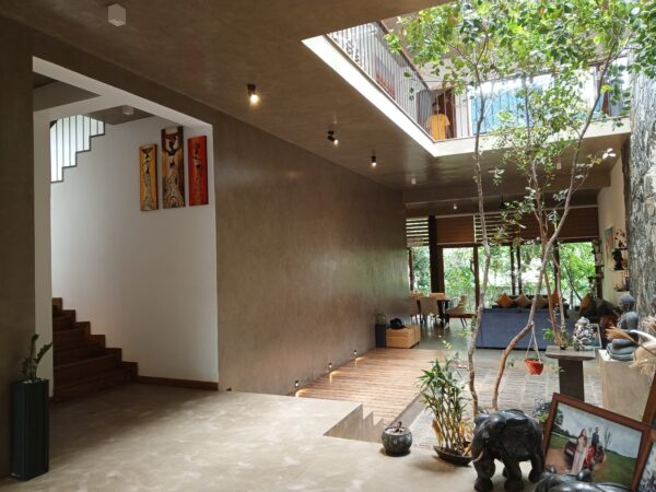 Luxury Brand New architectural Three Storied House in Gampaha City. - Image 2