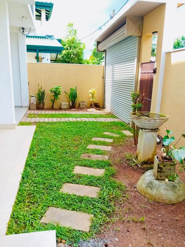 Furnished House for sale in Homagama - Image 5