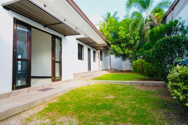 Rs 40 M House for sale in Malabe - Image 2
