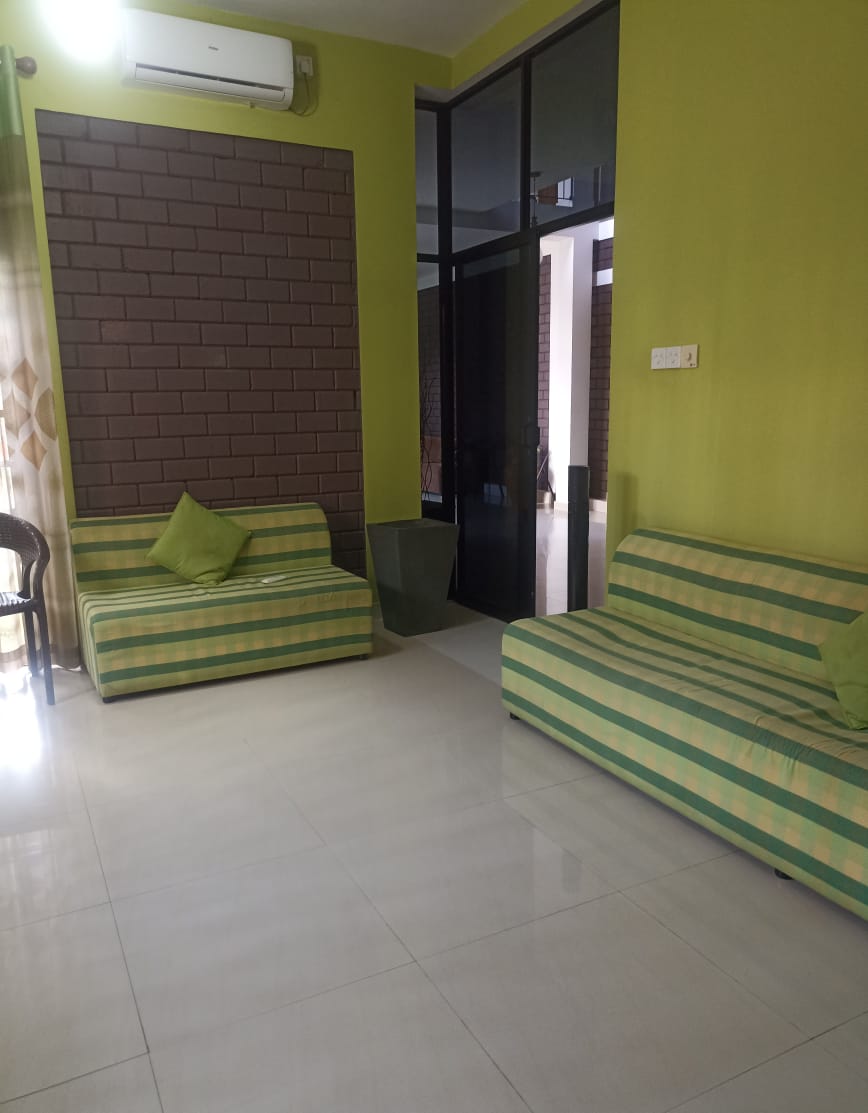 LKR 42.5 million | 10 Perch Fully Furnished House for SALE in Piliyandala (Gangarama Rd) (H013) - Image 2