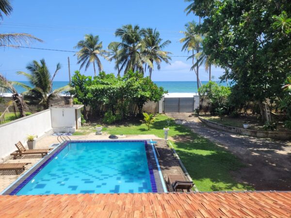 50 Perch | Beach front villa for sale in Hikkaduwa - Image 2