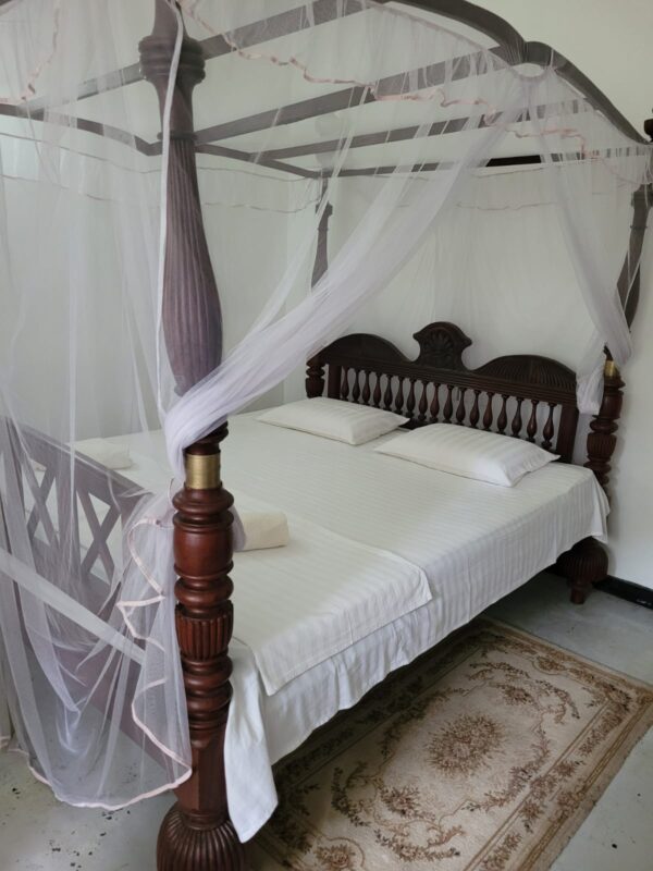 50 Perch | Beach front villa for sale in Hikkaduwa - Image 6