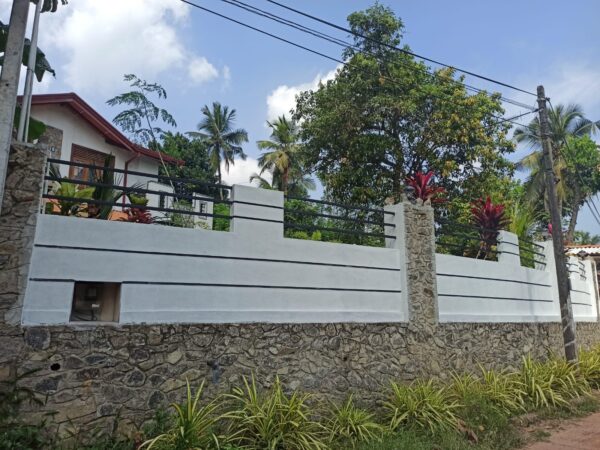 Explore the beauty of Ja-Ela with this stunning house for sale - Image 2