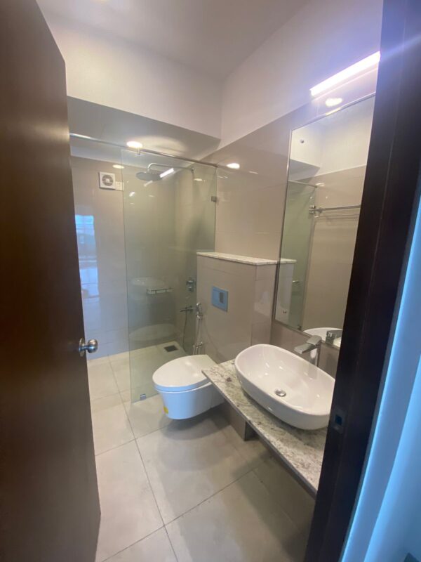Luxury apartment for sale in Iconic Galaxy - Image 5