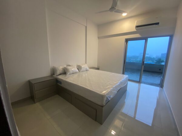 Luxury apartment for sale in Iconic Galaxy - Image 3