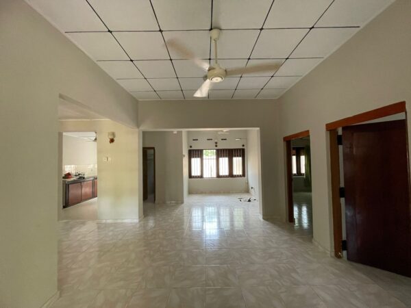 LKR 56 million | 11 Perch House for SALE in Nugegoda (Pagoda Rd) - Image 6