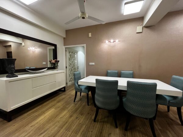 Furnished apartment in Iconic 110