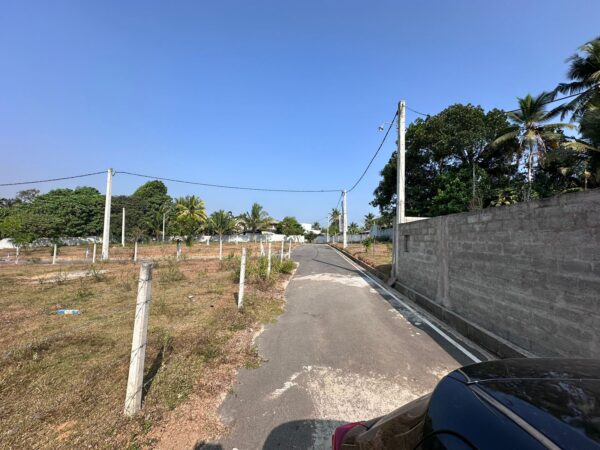 Land for Sale in Kadawatha - Prime Urban 20 One - Image 2