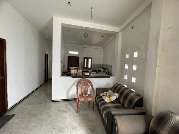 Property for Sale in Battaramulla – Half-Built House - Image 6