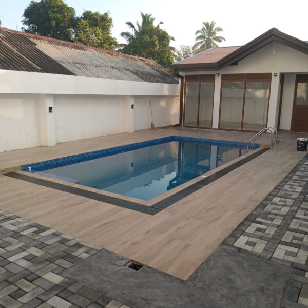 Luxury House for sale | Boralesgamuwa - Image 4