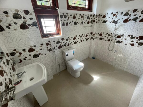 Brand new House for sale in Boralesgamuwa - Image 3