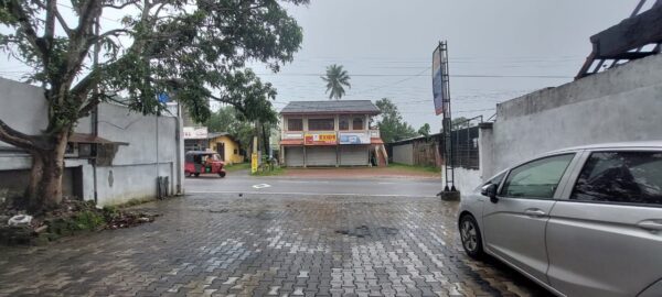 LKR 47 M |Commercial building in Piliyandala - Image 5