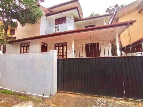 LKR 14 M | House for sale in Piliyandala - Image 3