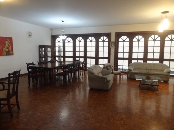 8 BR Rental House in Dehiwala - Image 4