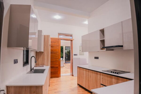 Luxury villa for sale in Battaramulla - Image 4