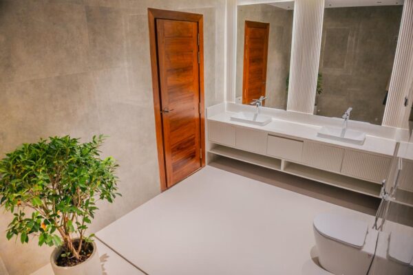 Luxury villa for sale in Battaramulla - Image 5