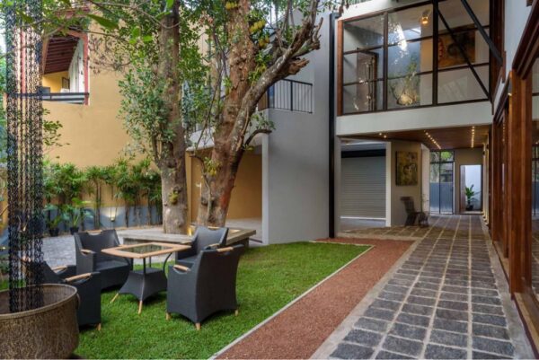 Modern House for Rent in Battaramulla - Image 2