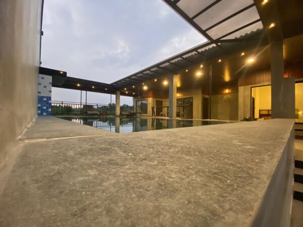 Luxury House with swimming Pool In Kottawa - Image 6