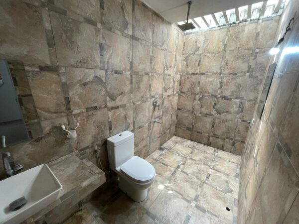 LKR 52 M House for sale in Nugegoda - Image 5