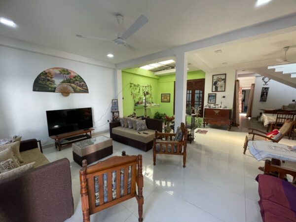 11 Perch House for sale in Delkanda ( Nugegoda ) - Image 3