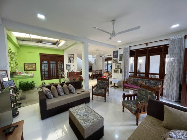 11 Perch House for sale in Delkanda ( Nugegoda ) - Image 6