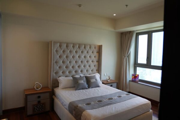 Luxury 2 BR apartment for sale in cinnamon life colombo - Image 3