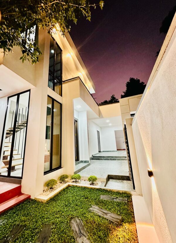 Modern House for sale in MALABE - Image 7