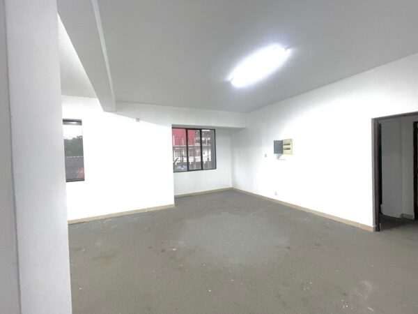 Commercial building for Rent in Colombo 02 - Image 7