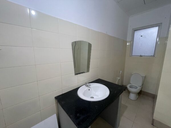 Commercial building for Rent in Colombo 02 - Image 8