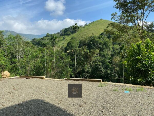 96 Perches Holiday Villa for sale in Badulla - Image 9