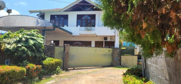 Commercial House for rent in Colombo 05 - Image 3