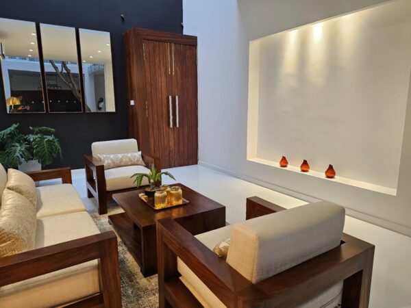 Luxury Furnished House for sale in Rattanapitiya Boralesgamuwa - Image 3
