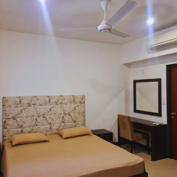 Live the High Life at On320 – Luxury Apartment with Unobstructed Sea Views! - Image 8