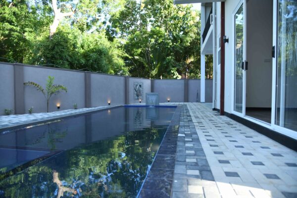 Beach view villa for sale in Tangalle - Image 4