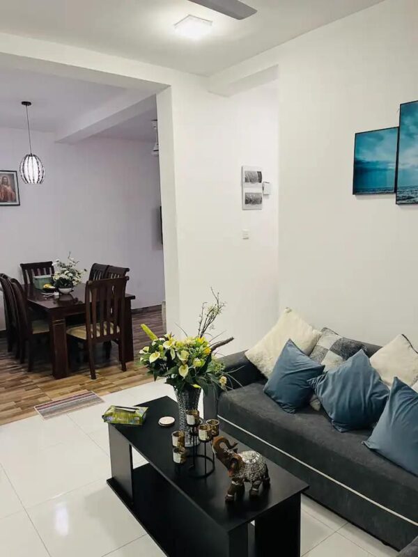 Modern House for sale in Lake city Ja Ela - Image 5