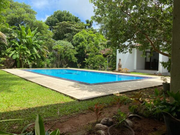 80 Perches House for sale in Nugegoda - Image 2