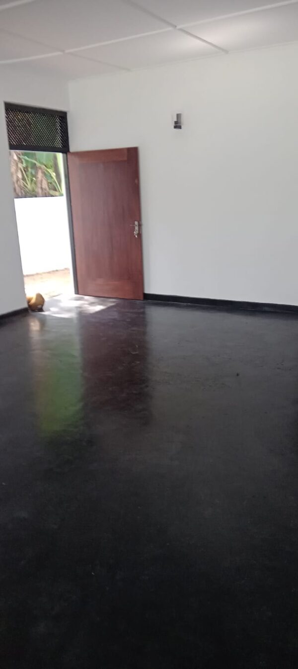 10 Perch House for sale in Mirihana, Nugegoda - Image 5