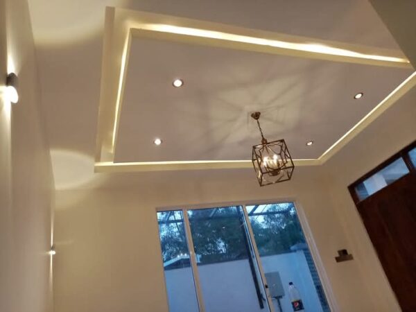 Modern House for sale in Piliyandala ( Makuluduwa ) - Image 6