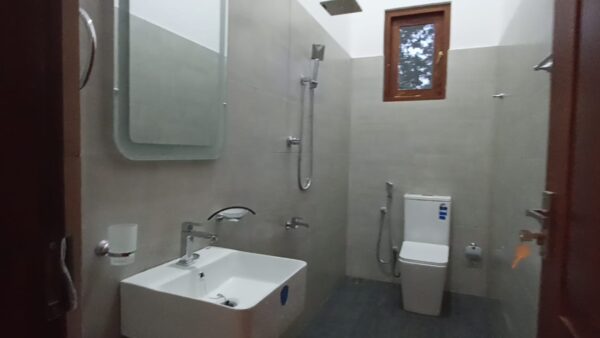 Brand new Modern House for sale in Piliyandala - Image 6