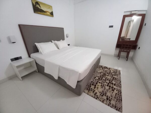 5 Bedrooms Villa for sale in Negombo - Image 2