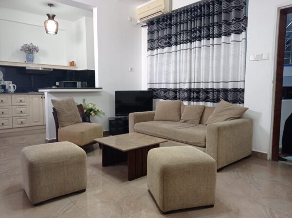 Furnished 2 BR for sale in Colombo 04 - Image 5