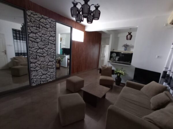 Furnished 2 BR for sale in Colombo 04 - Image 6