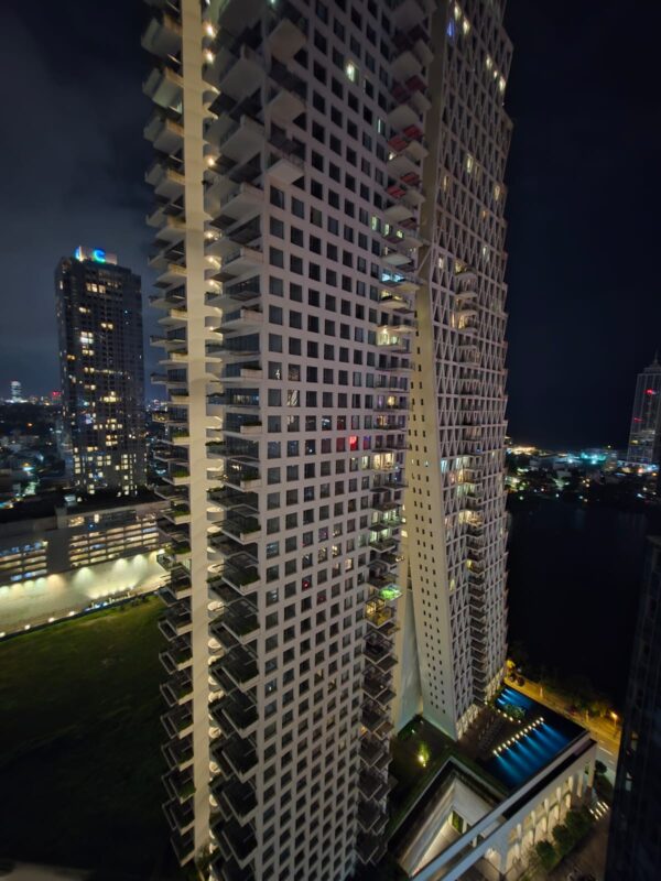 Luxury Furnished apartment for rent in Capitol twinpeaks Colombo - Image 2