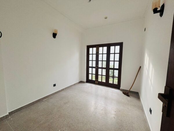 Brand new house for sale in Pepiliyana - Kohuwala city - Image 4