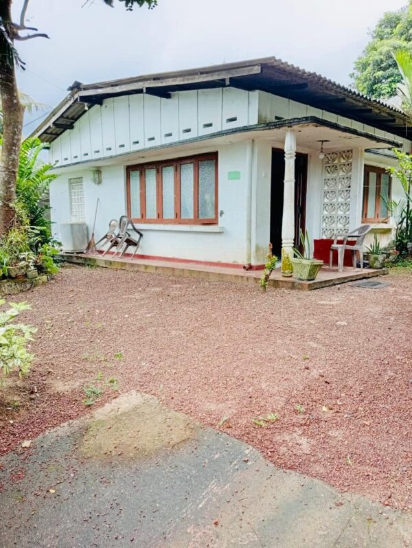 10.4 Perch Land for sale in Thalawathugoda - Image 6