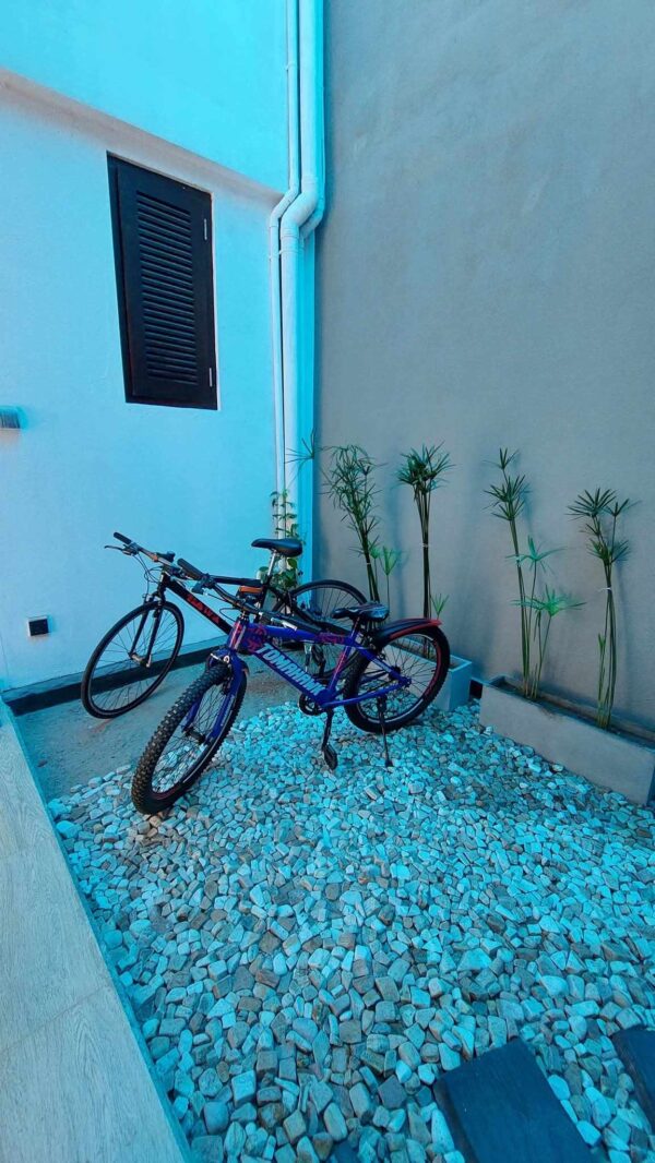 Modern House for sale in Negambo - Image 6