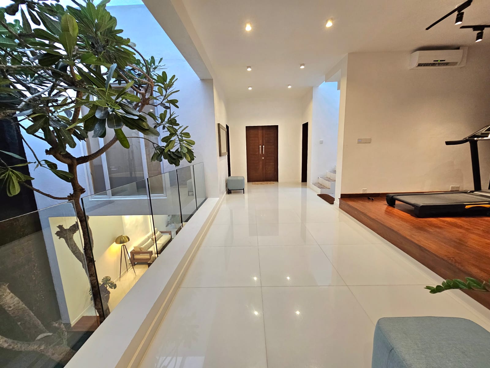 Stunning 4-Bedroom Modern Luxury Home with Indoor Pool & Gym - Image 7