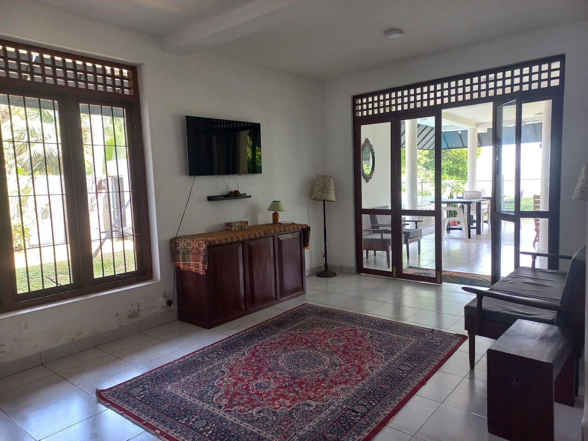 Exclusive Waterfront Property – Uswetakeiyyawa, Negombo - Image 6