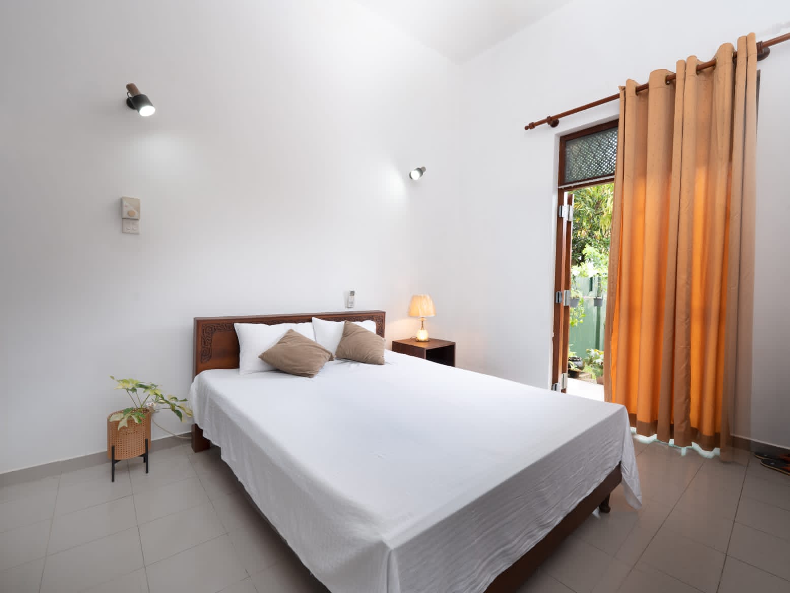 13.7 Perch House with two Annexes for sale in Kalubowila, Dehiwala - Image 3