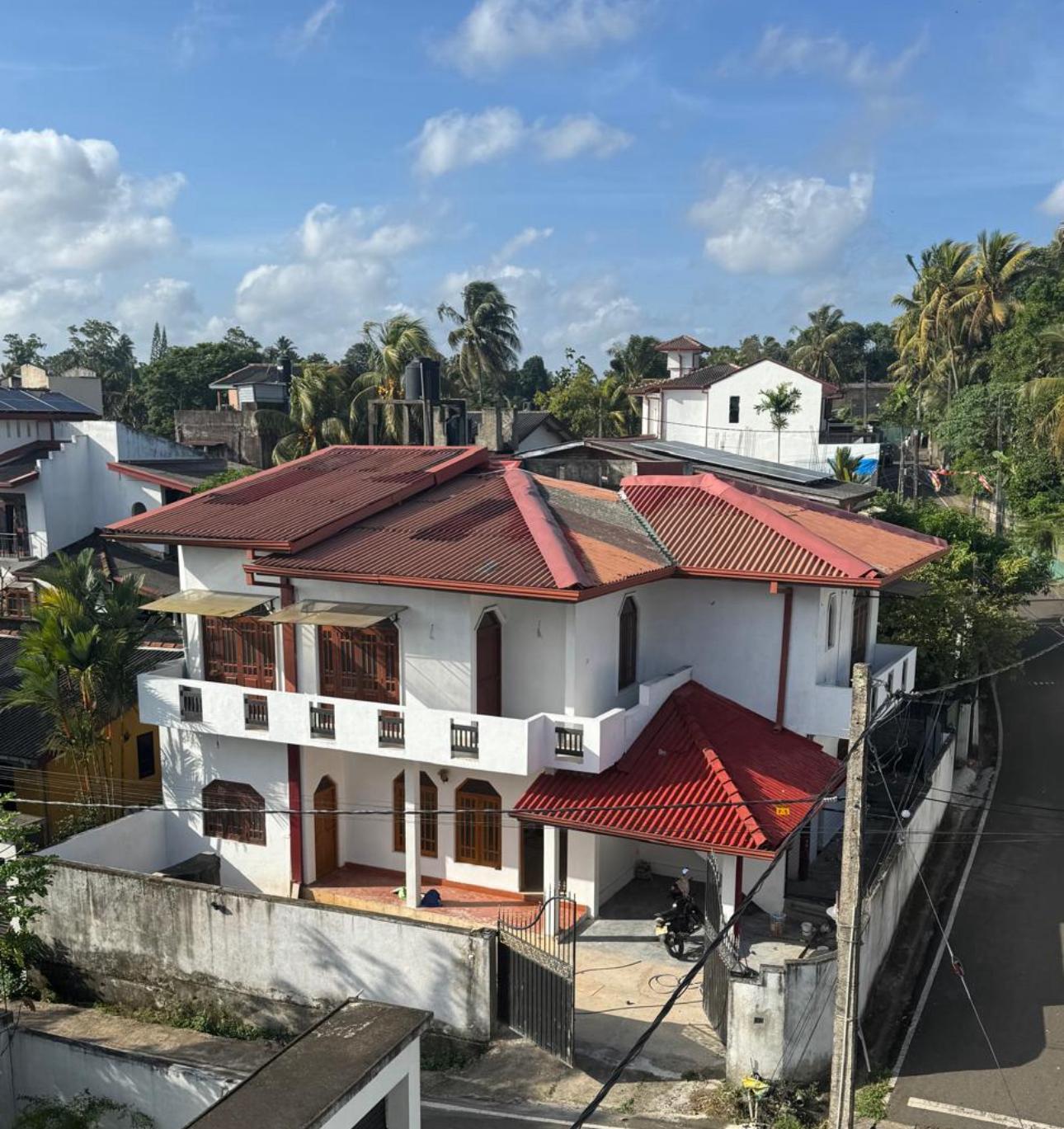 LKR 32.5 M Two story house for sale in Piliyandala - Image 2
